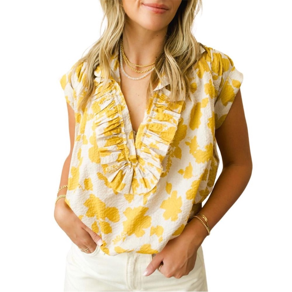 NEW A SHIRT THING logan floral top in mustard
